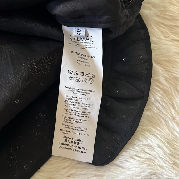 No.21 Silver Sequined/Black Lace Dress Size Small, Retail $1400 - Picture 12 of 12